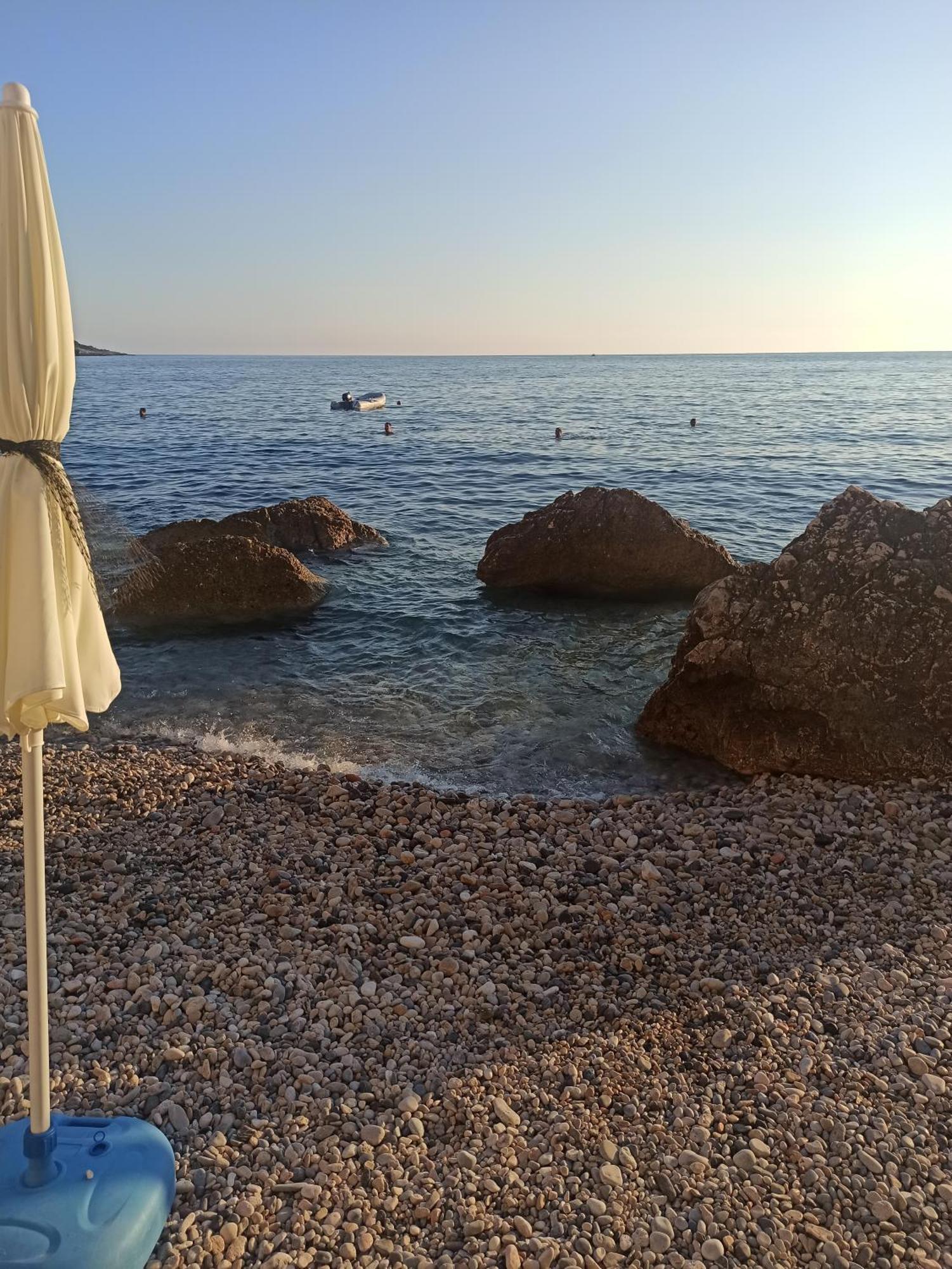 Seaside Apartment Kruce Ulcinj Exterior photo