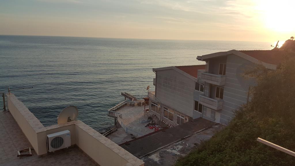 Seaside Apartment Kruce Ulcinj Exterior photo